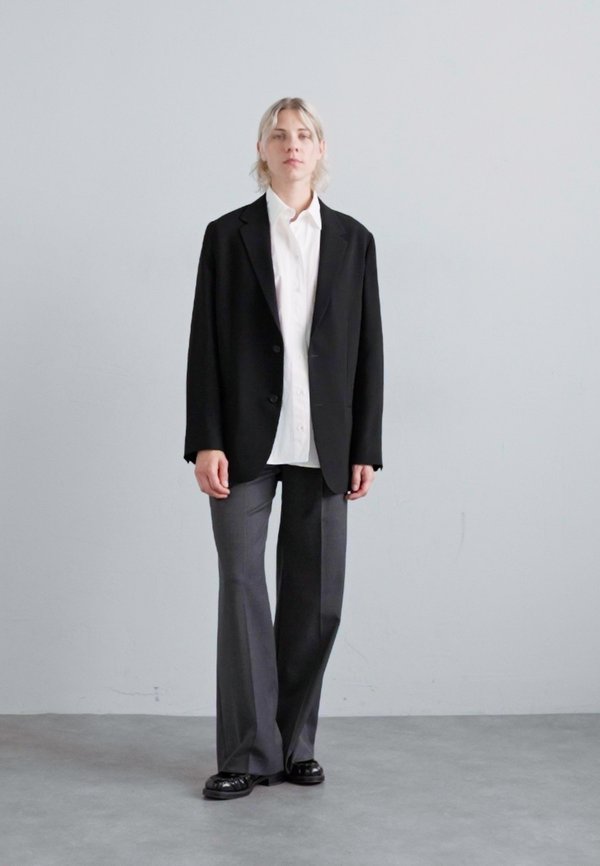 RELAXED - Short coat2