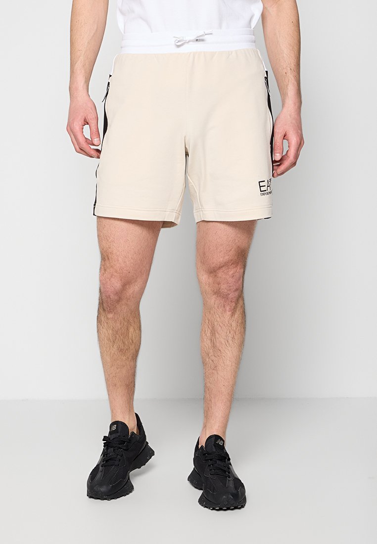 EA7 Emporio Armani Shorts beige