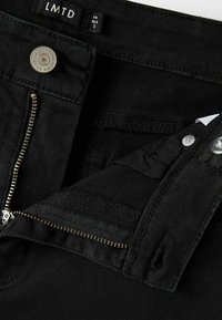 LMTD DAD - Straight leg jeans - black
