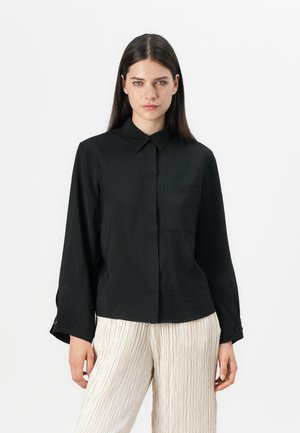 SLFAMARA RELAXED SHIRT - Button-down blouse - black