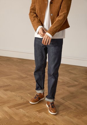 Manfield, Baskets basses - cognac