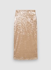 Beiger Pailletten-Bleistiftrock mit glatter Textur, der einen Farbverlauf der Pailletten zeigt, von oben dicht besetzt bis unten spärlich.