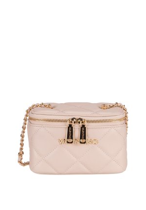 Φωτεινό ροζ τσάντα crossbody από δερματίνη με χρυσή αλυσίδα, διπλό φερμουάρ και χρυσό λογότυπο Valentino μπροστά.