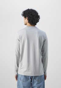 BOSS TEE LONG - Hosszú ujjú felső - light/pastel grey