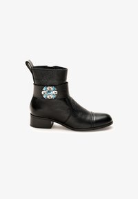 Unselected, schwarz blau