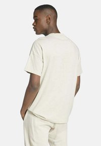 adidas Performance ALL SZN - Basic T-shirt - alumina