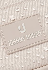 Johnny Urban ARTHUR - Bandolera - sand