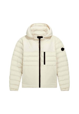 Puffermantel in Creme mit Kapuze, ausgestattet mit einem Reißverschluss vorne, einer Brusttasche und schwarzen Akzenten am Reißverschluss sowie im Schulterbereich.