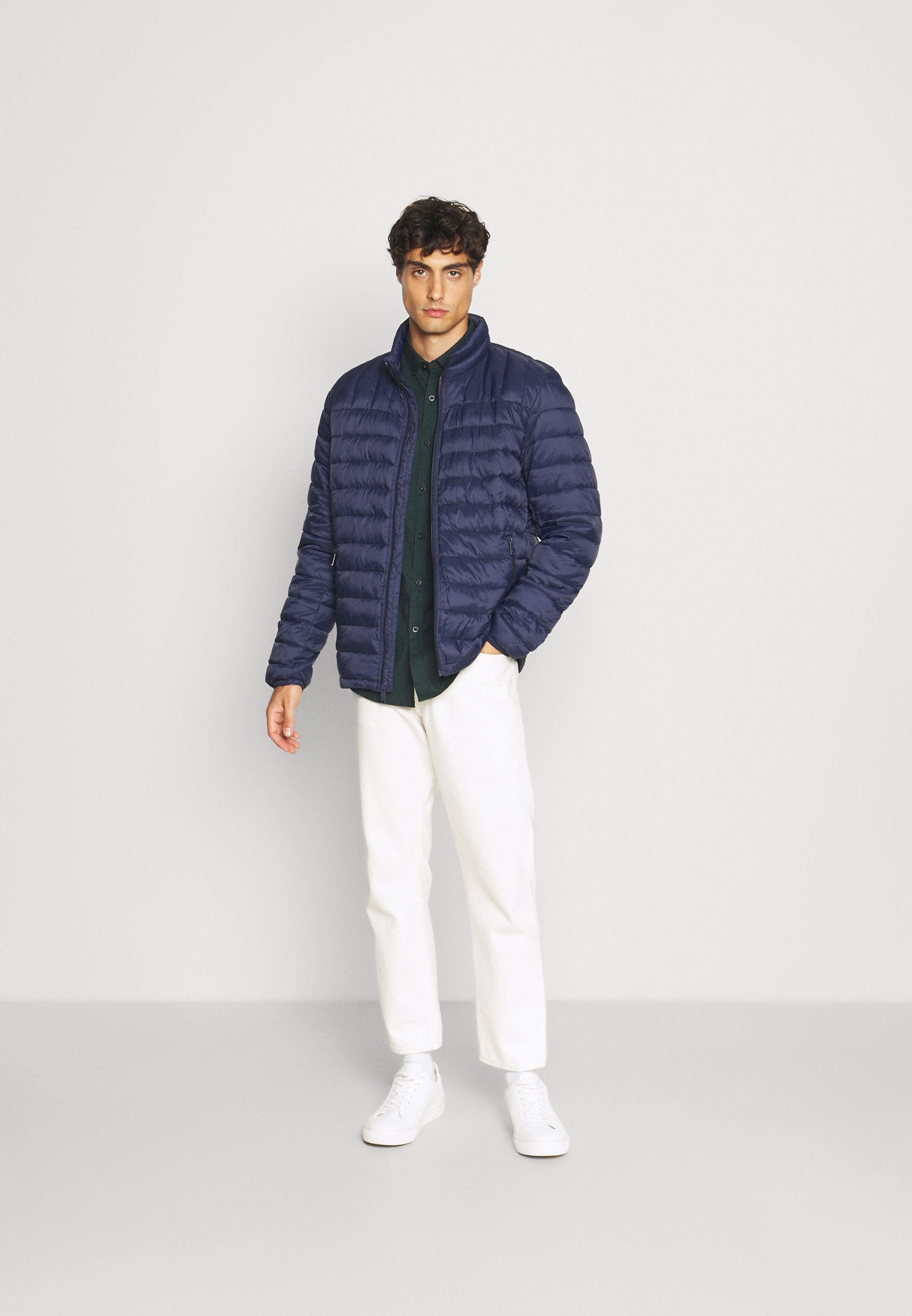 lightweight packable jacket