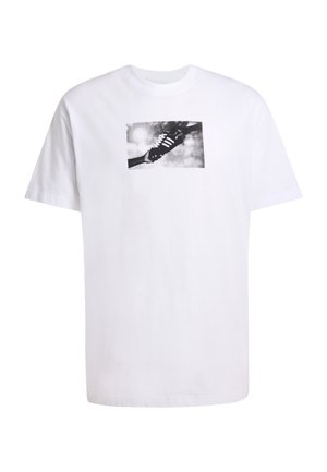 GFX T - Tricou cu imprimeu - white