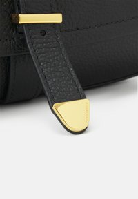 Coccinelle Schoudertas - noir