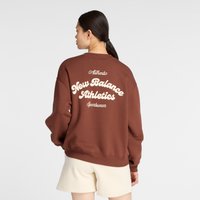 Sweatshirt castanho com um ajuste descontraído, apresentando "New Balance Athletics" em letra cursiva branca nas costas e punhos canelados. Tecido texturizado.