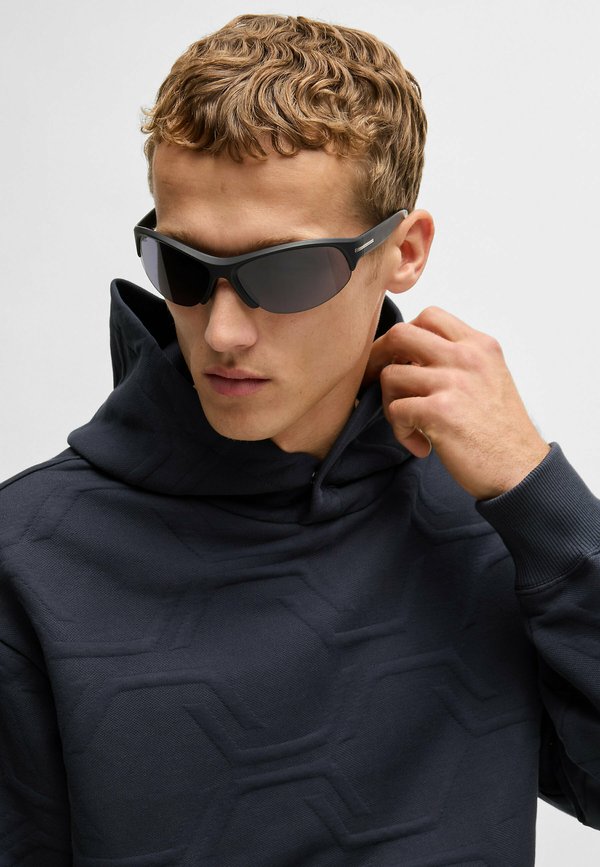 SLY HEXAQUILT - Hoodie3