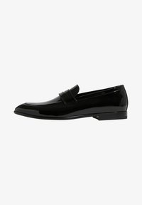 Geselecteerd, black patent leather