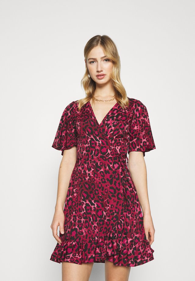 CRISTINE ANIMAL WRAP - Korte jurk - multi