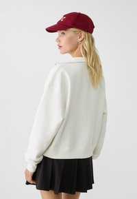 Stradivarius NECK - Sportska majica - white