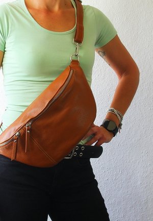 DrachenLeder Gürteltasche - braun tan