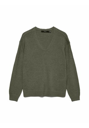 Pull en maille vert olive à col en V et manches longues, avec poignets et ourlet côtelés, étalé à plat sur fond blanc.