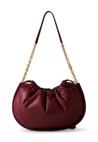 Burgunderfarbene Lederhandtasche mit gerafftem Oberteil, einer Ketten-Trageriemen und einem strukturierten Boden. Glatte Oberfläche und abgerundete Form.