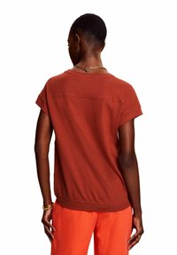Esprit Jednoduché tričko - dark brown