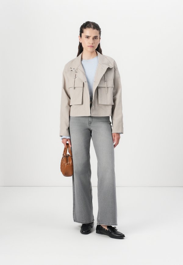 ONLBEALO JACKET - Light jacket - string3