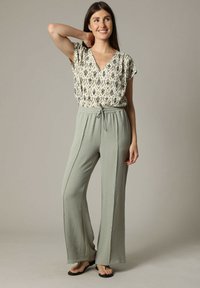 DEELUXE NISKI - Broek - Tilleul