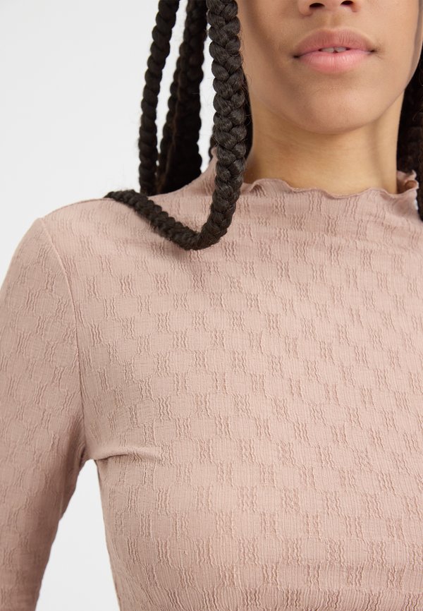 Long sleeved top - mocha2