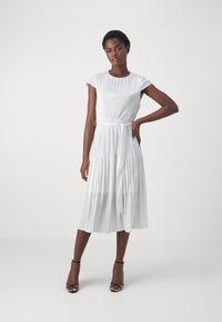 DKNY PLEATED DRESS - Koktailové šaty/večierkové šaty - vapor blue