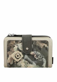 Cartera de cuero gris con patrón floral en el frente, cierre de cremallera, tapa con botón a presión y acento decorativo de metal.