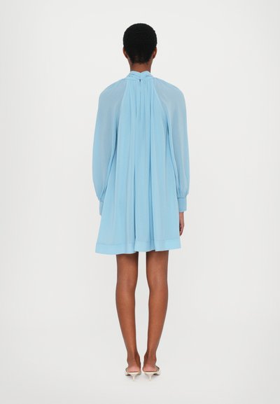 Alice + Olivia GRACEN TRAPEZE MINI DRESS - Kasdienė suknelė - mineral blue