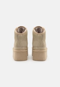 Even&Odd Kotníková obuv - beige