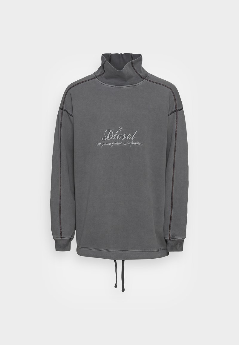Sweat-shirt gris à col montant, avec des surpiqûres contrastantes foncées et un logo brodé sur le devant. Comprend des cordons ajustables.