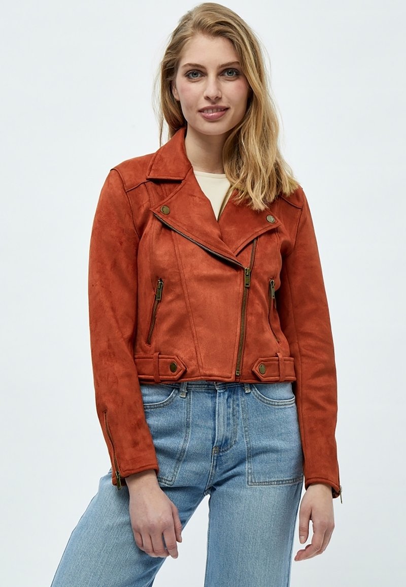 Desires DETABARAK - Veste en similicuir - burnt red