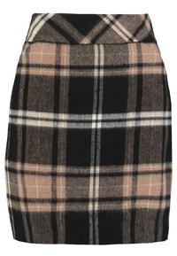 Falda de patrón de cuadros confeccionada en un tejido suave, con tonos de negro, beige y blanco. Diseño ajustado con un dobladillo recto y una cinturilla suave.