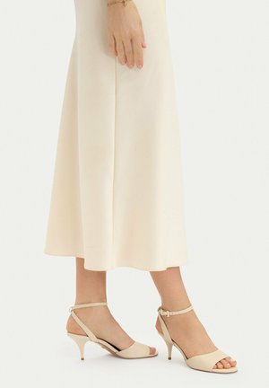 Gino Rossi, GINO ROSSI WOMEN'S SANDALS BEIGE - Sandalias - beige