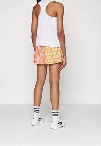 adidas Performance Pantalón corto de deporte - pink