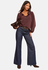 Unselected, fig purple