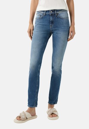 Bogner GIRLFRIEND BRIDGET - Slim fit jeans - washed denim blue
