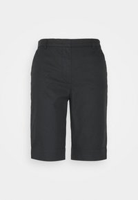 Czarne szorty do kolan wykonane z bawełny. Posiadają gładki przód, przeszycia dekoracyjne, boczne kieszenie oraz wywinięte mankiety na nogawkach.