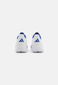 adidas Performance F50 LEAGUE TURF - Botines de fútbol para césped - footwear white/solar red/lucid blue