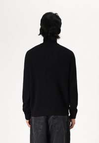 Jack & Jones JJPANNEL HALF ZIP  - Trui - black