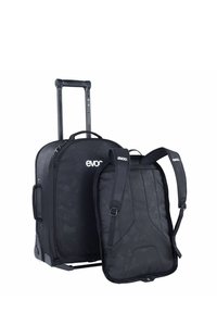 Valigia nera con rotelle e zaino staccabile, realizzati in tessuto resistente, dotati di maniglie scorrevoli, ruote e spallacci imbottiti.