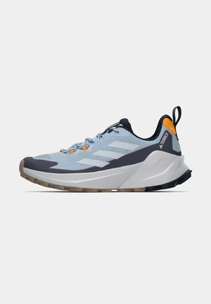 adidas Terrex, Παπούτσια πεζοπορίας - crystal sky/dash grey/aurora onix