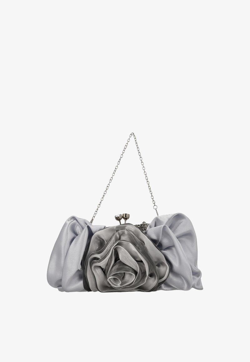 Zilverkleurige satijnen clutch met een rozenvormig ontwerp, gestructureerde stof en een zilverkleurige kettingband. Voorzien van een metalen sluiting en decoratieve accenten.