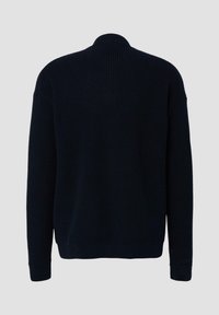 Marineblauer Strickpullover mit hohem Kragen, gerippter Textur und langen Ärmeln. Verfügt über eine lockere Passform und einen geraden Saum am unteren Rand.