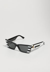 Unselected, black/white