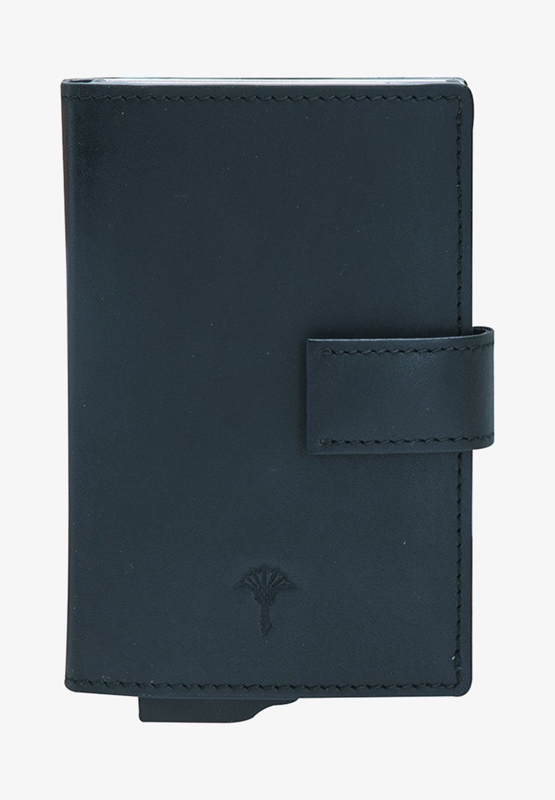Cartera de cuero negro con textura suave, forma rectangular, bordes cosidos y cierre magnético en la parte frontal con un logo sutil.