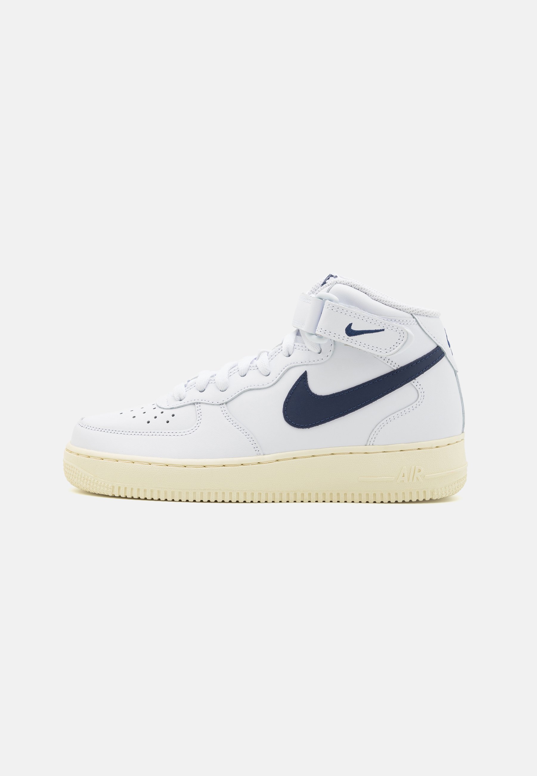 NIKE AirForce1 Mid White 緩く 07 WMNS 23.5cm