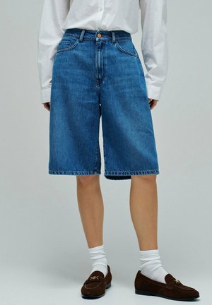 Salsa Jeans, SALSA SEVILLA TUNIKEN REGULAR - Short en jean - blau