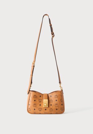 MCM, TRACY VI - Τσάντα χειρός - cognac
